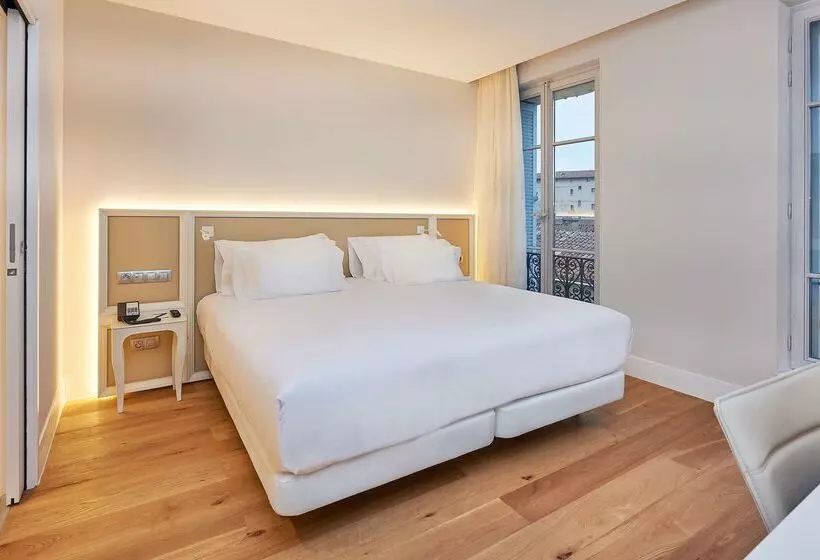 Hotelli NH Collection Marseille