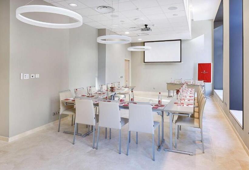 هتل NH Collection Marseille