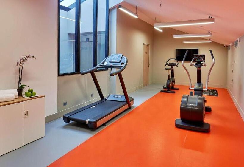 هتل NH Collection Marseille