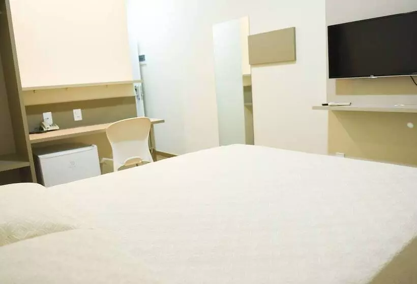 Hotelli Uiramutam Palace