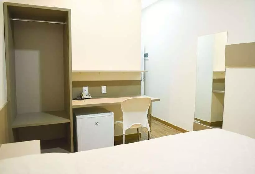 Hotelli Uiramutam Palace