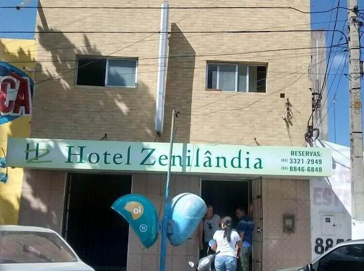 هتل Zenilândia