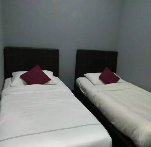 R&r Budget Inn  Hostel