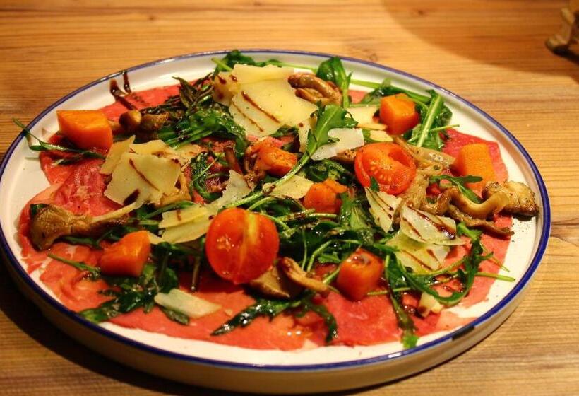 住宿加早餐  Cafe Restaurant Leo