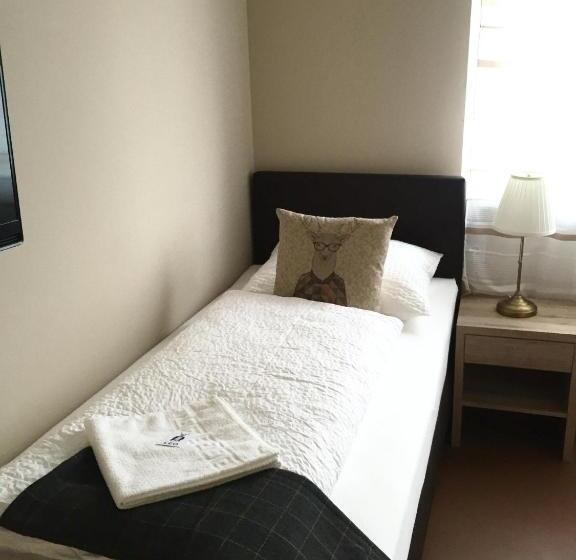 住宿加早餐  Cafe Restaurant Leo