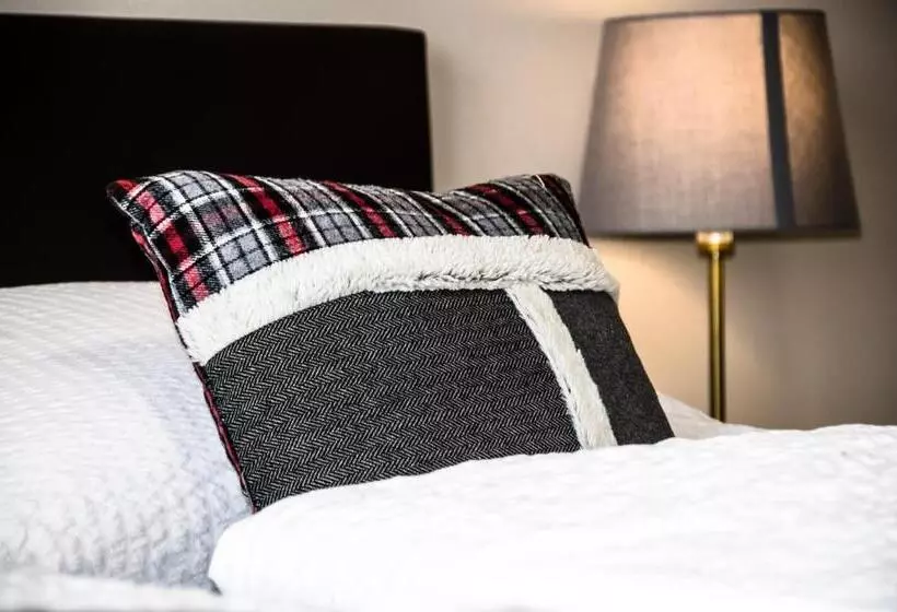 Aamiaismajoitus (B&B) Cafe Restaurant Leo