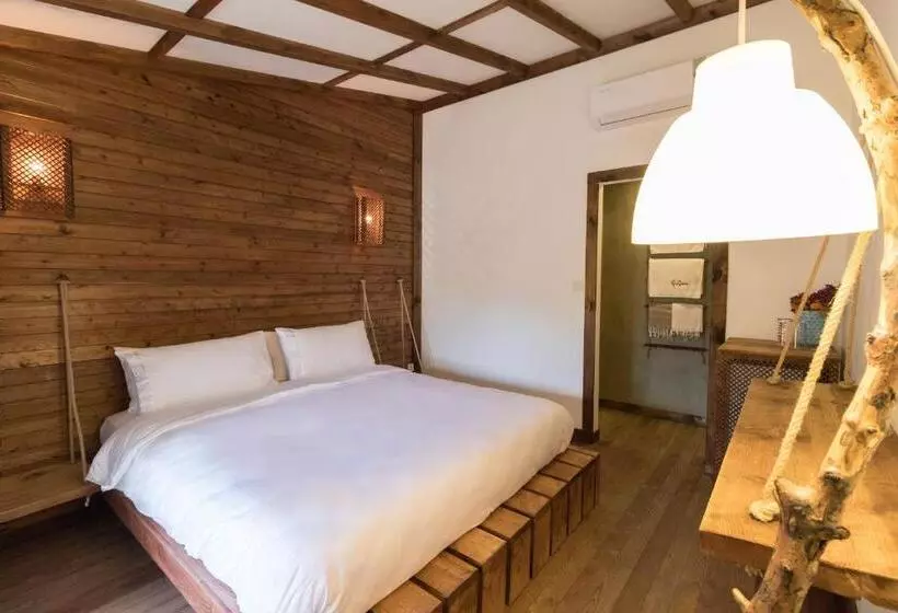 Aamiaismajoitus (B&B) Gi̇ri̇ti̇mu Evleri̇