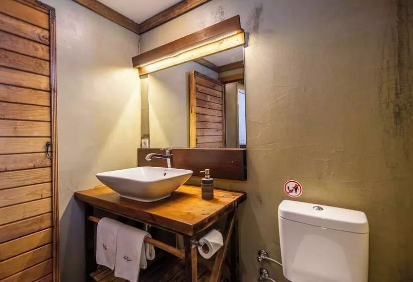 Aamiaismajoitus (B&B) Gi̇ri̇ti̇mu Evleri̇