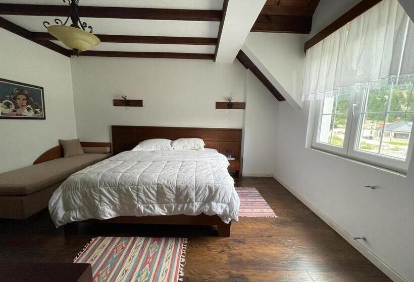 호텔 Bujtina Valbonë