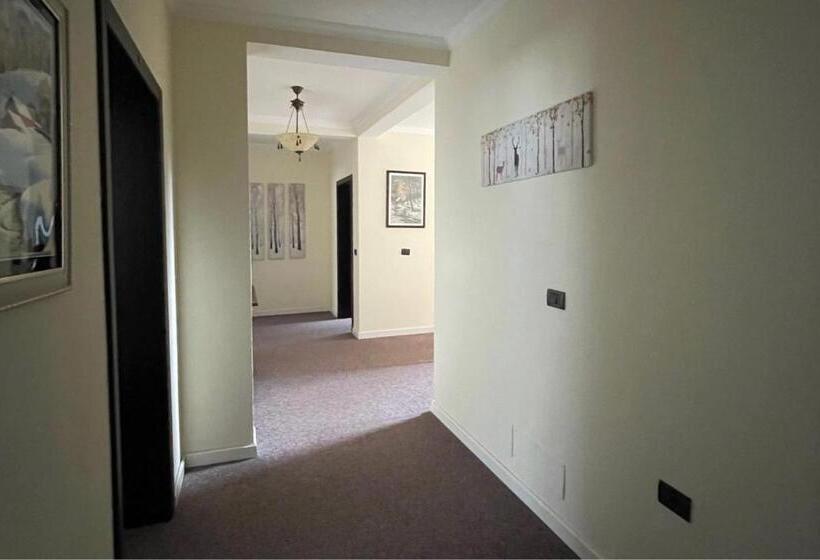 호텔 Bujtina Valbonë