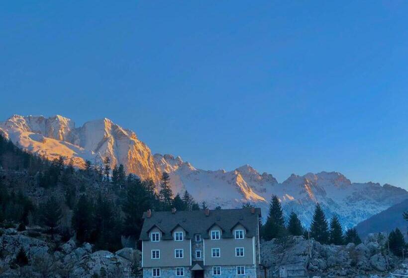 호텔 Bujtina Valbonë