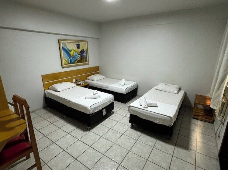 בית מלון כפרי Gemeos