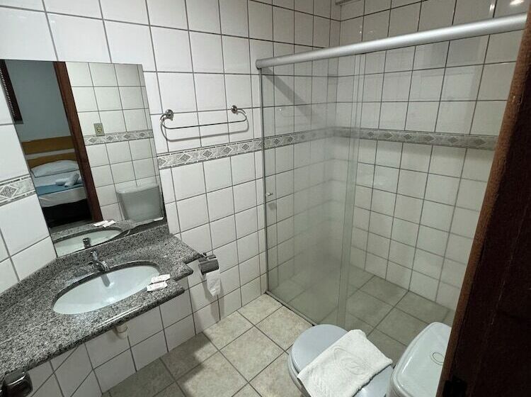 בית מלון כפרי Gemeos