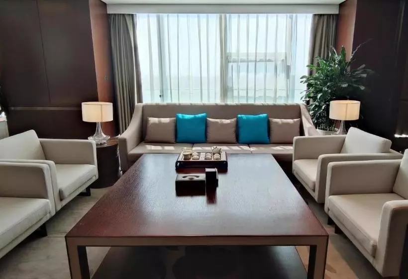 ホテル Howard Johnson Xiangyu Plaza Linyi