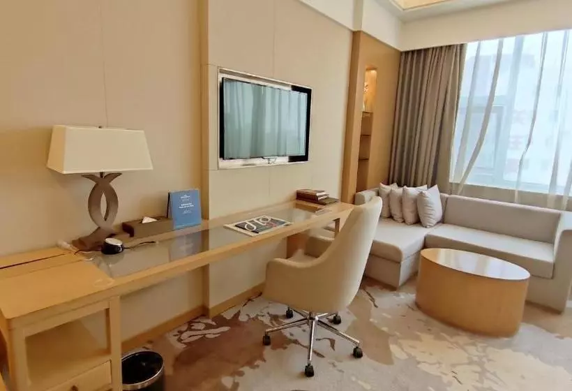 ホテル Howard Johnson Xiangyu Plaza Linyi