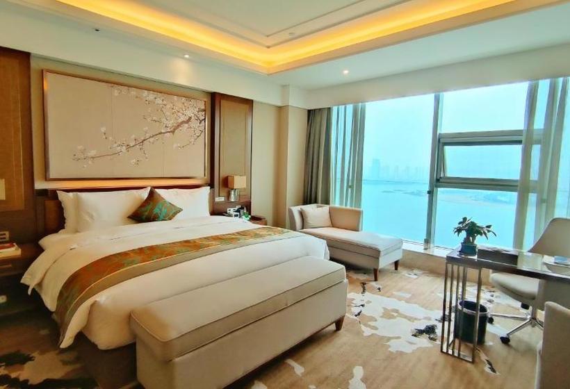 בית מלון כפרי Howard Johnson Xiangyu Plaza Linyi