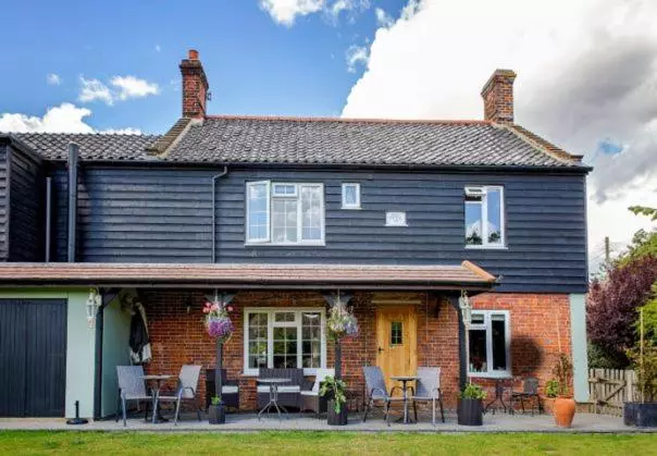 Lawson Cottage B&b