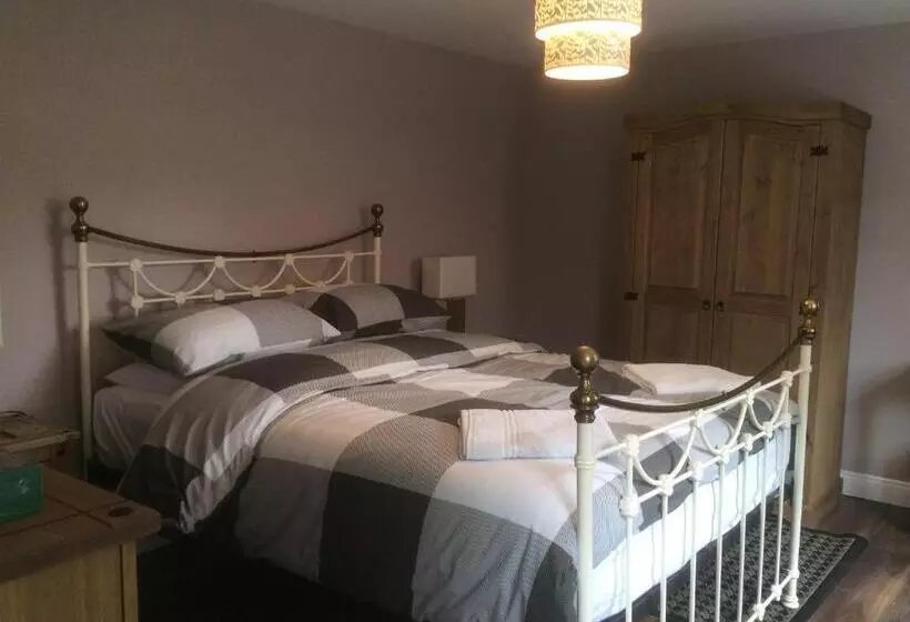 Lawson Cottage B&b