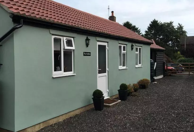 Lawson Cottage B&b