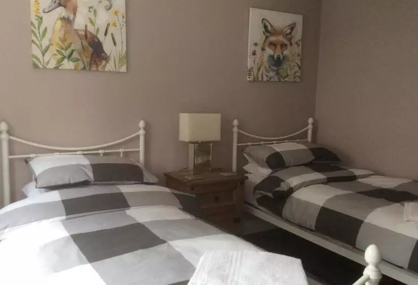 Lawson Cottage B&b