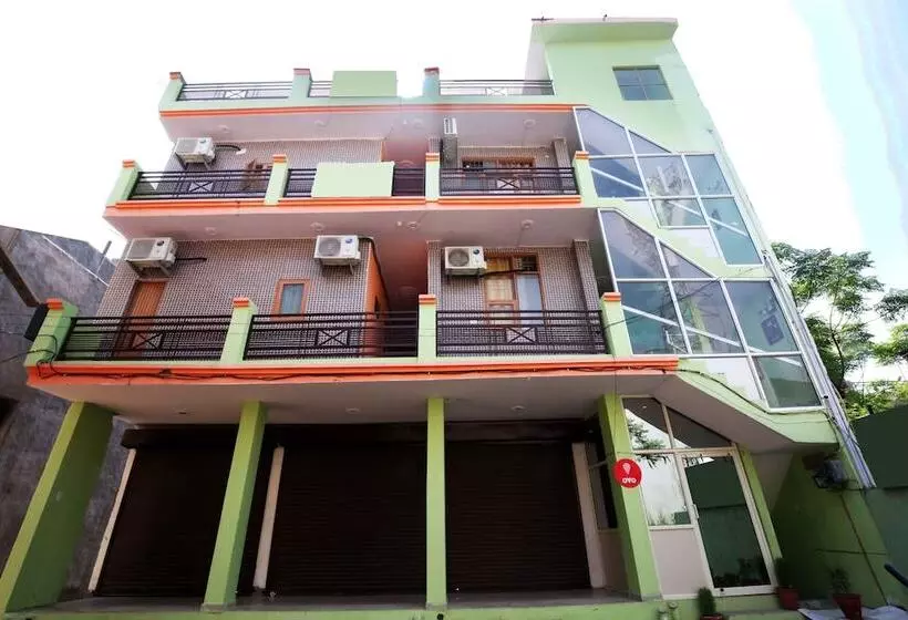 Oyo 9038 Hotel Comfort