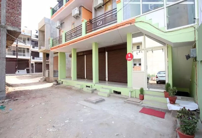 Oyo 9038 Hotel Comfort
