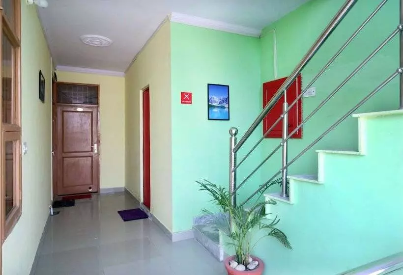 Oyo 9038 Hotel Comfort