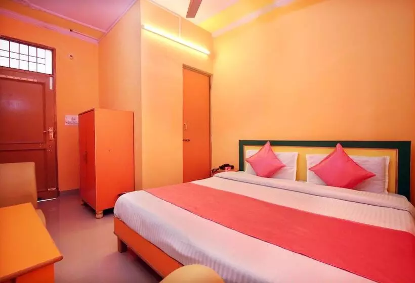 Oyo 9038 Hotel Comfort