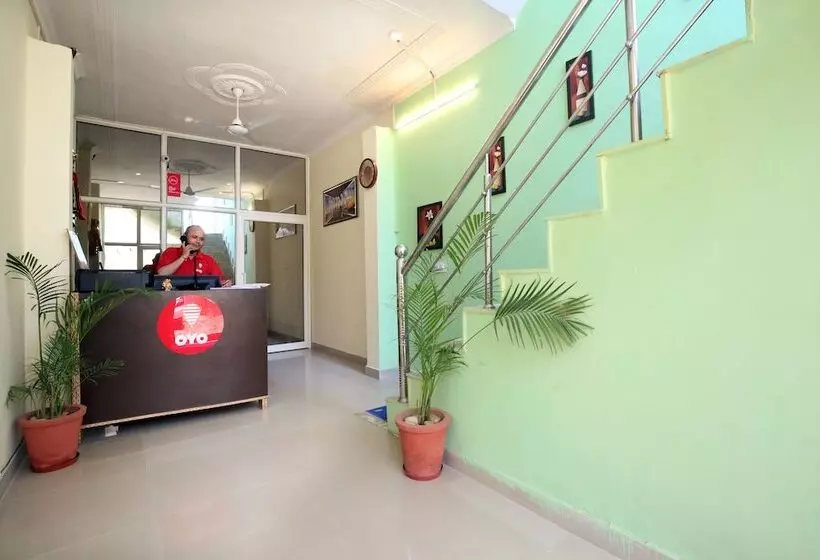 Oyo 9038 Hotel Comfort