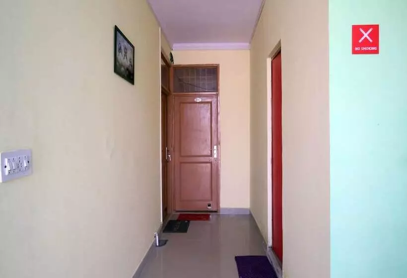 Oyo 9038 Hotel Comfort