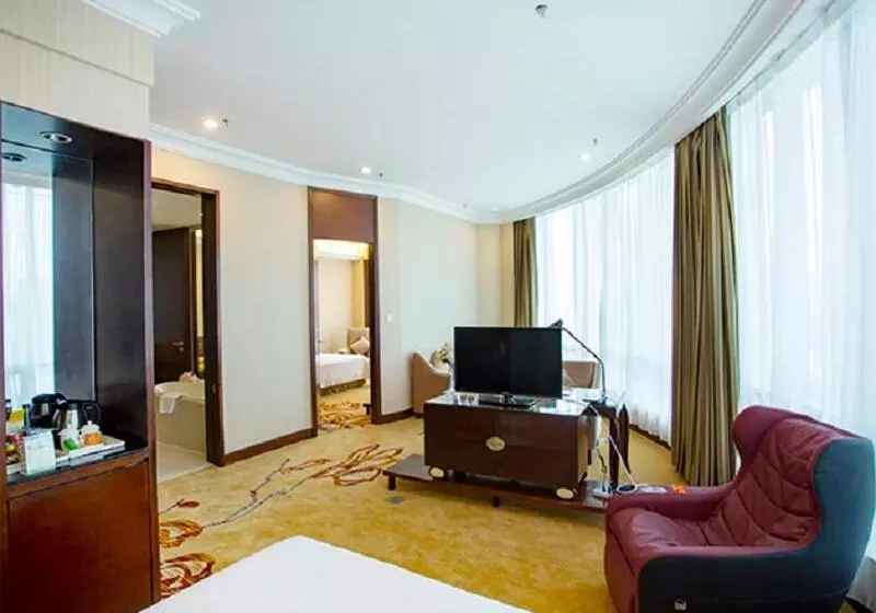 Vienna International Hotel Shenzhen Hua Nan City
