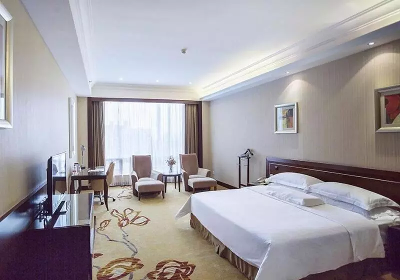 Vienna International Hotel Shenzhen Hua Nan City