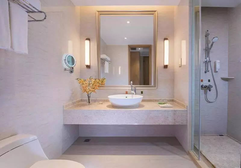 Vienna International Hotel Shenzhen Hua Nan City
