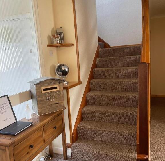 민박 Impala Guest House