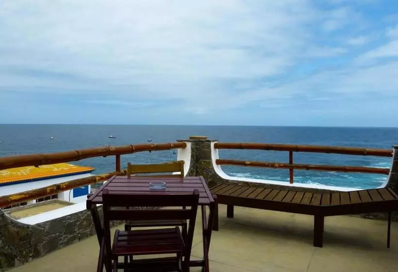 تختخواب و صبحانه Kasa Tambla