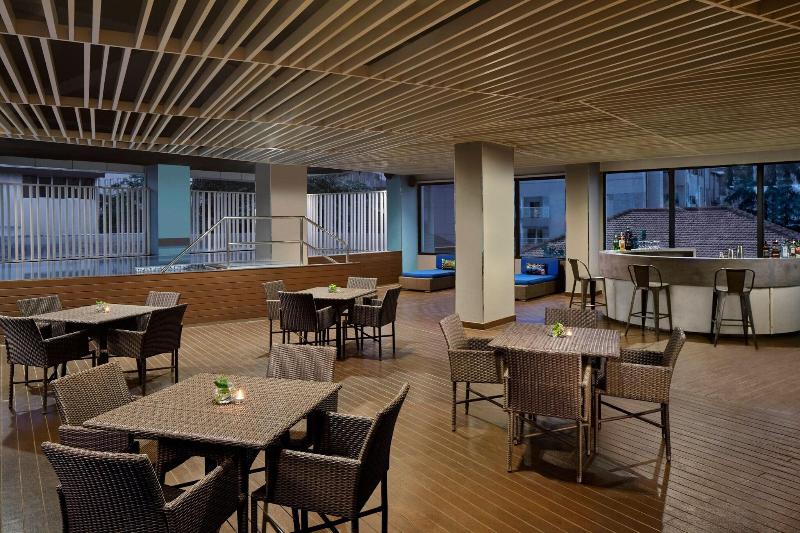 Hotel Aloft Jakarta Wahid Hasyim