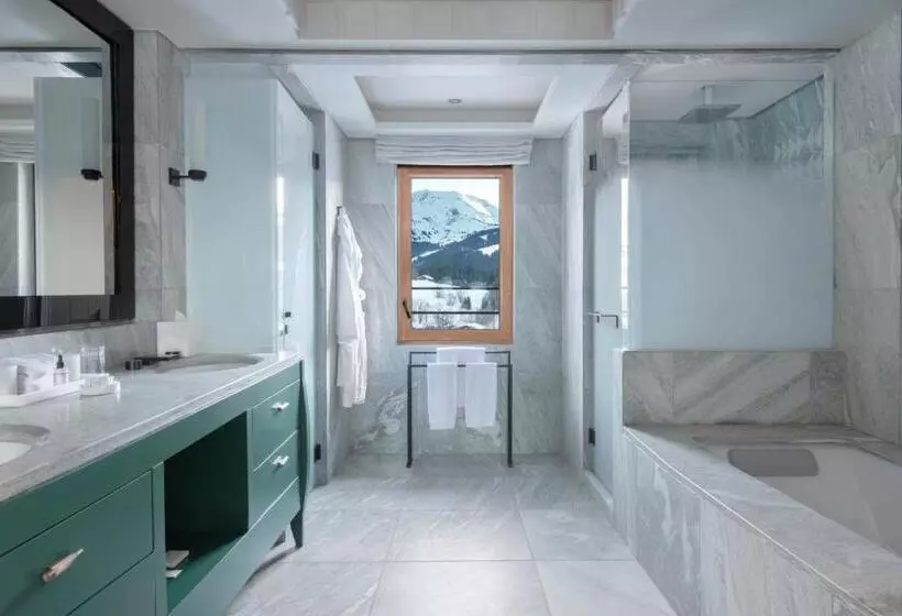 Four Seasons Hotel Megeve