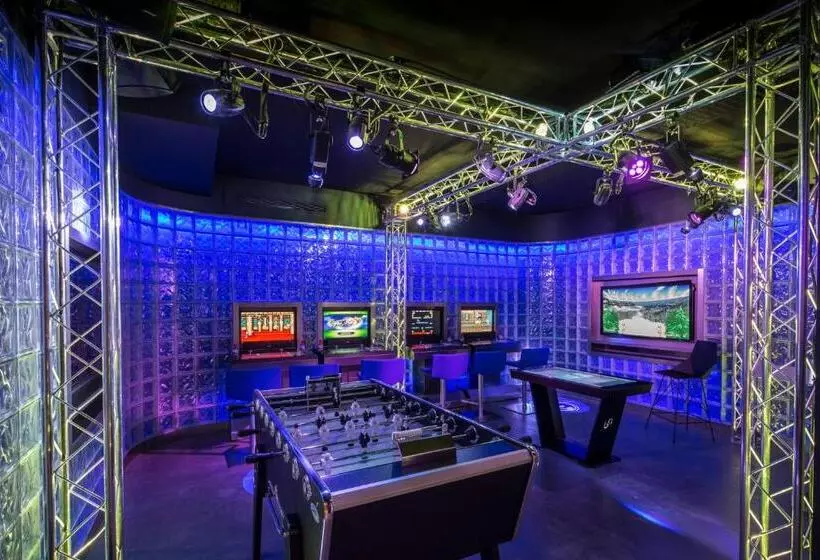 Four Seasons Hotel Megeve