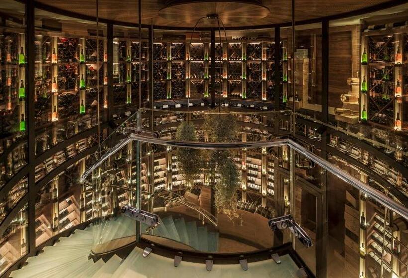 Four Seasons Hotel Megeve