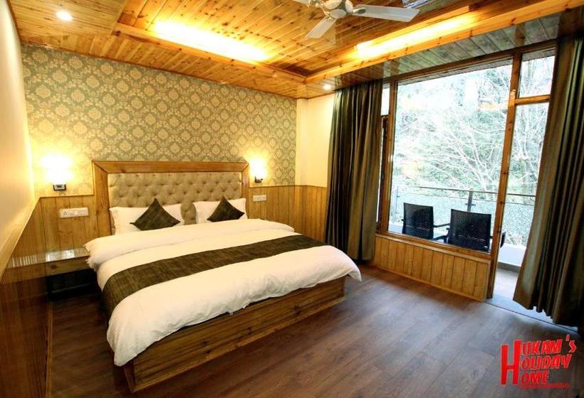 호텔 Hukam S Holiday Home Kasol
