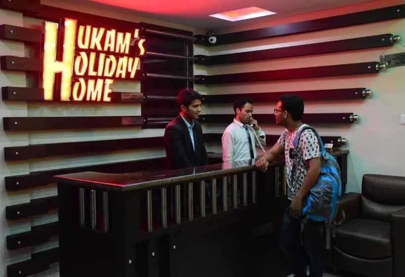 호텔 Hukam S Holiday Home Kasol