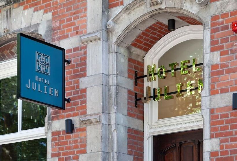 Отель Julien
