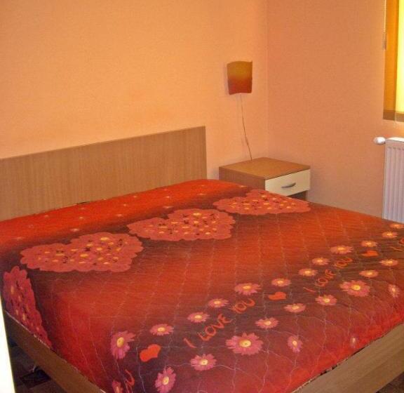 ホテル Restaurant Vodenitsata