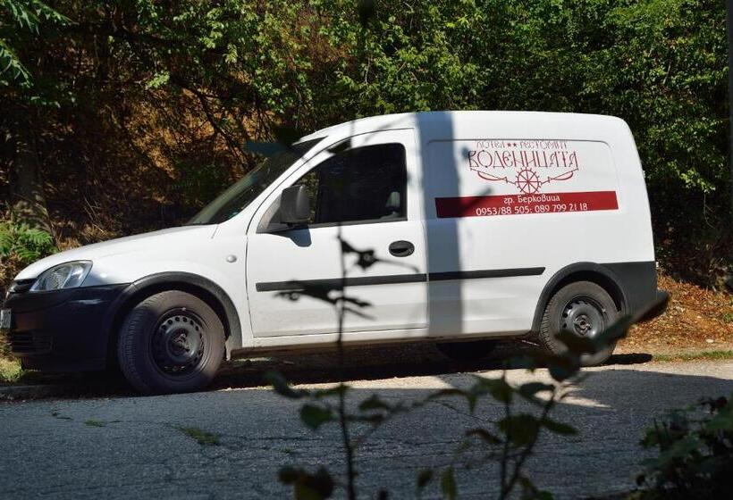 ホテル Restaurant Vodenitsata