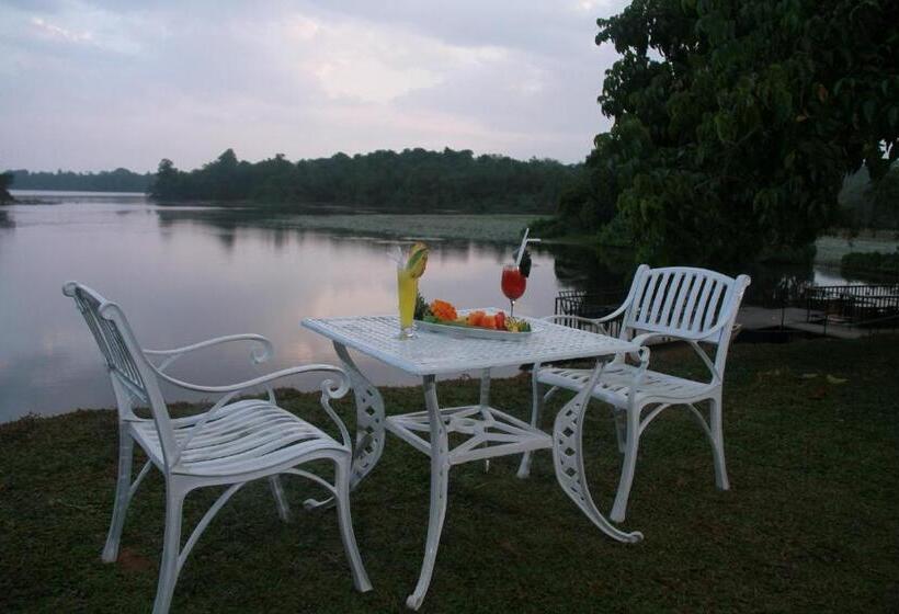 호텔 Sanu Lagoon Resort & Spa