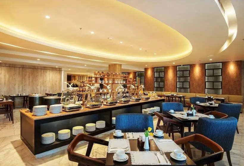 Hotelli The Sya Regency Palu By Soasia