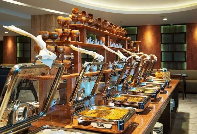 Hotelli The Sya Regency Palu By Soasia