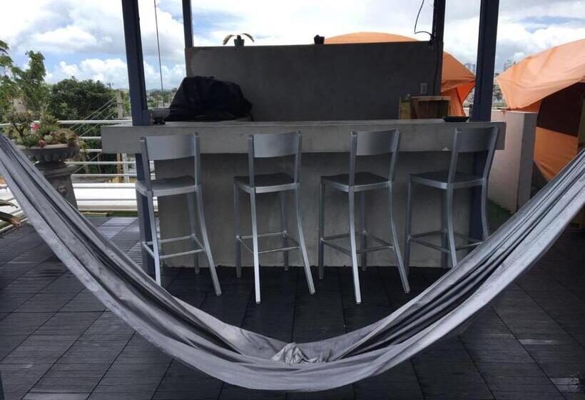 Nomada Urban Beach Hostel Calle Loiza