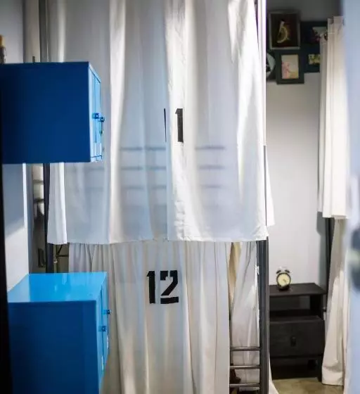 Nomada Urban Beach Hostel Calle Loiza