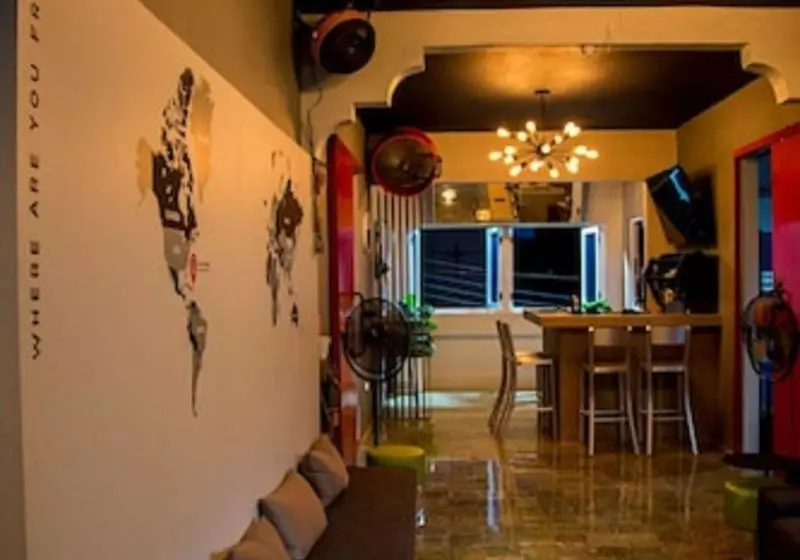 Nomada Urban Beach Hostel Calle Loiza